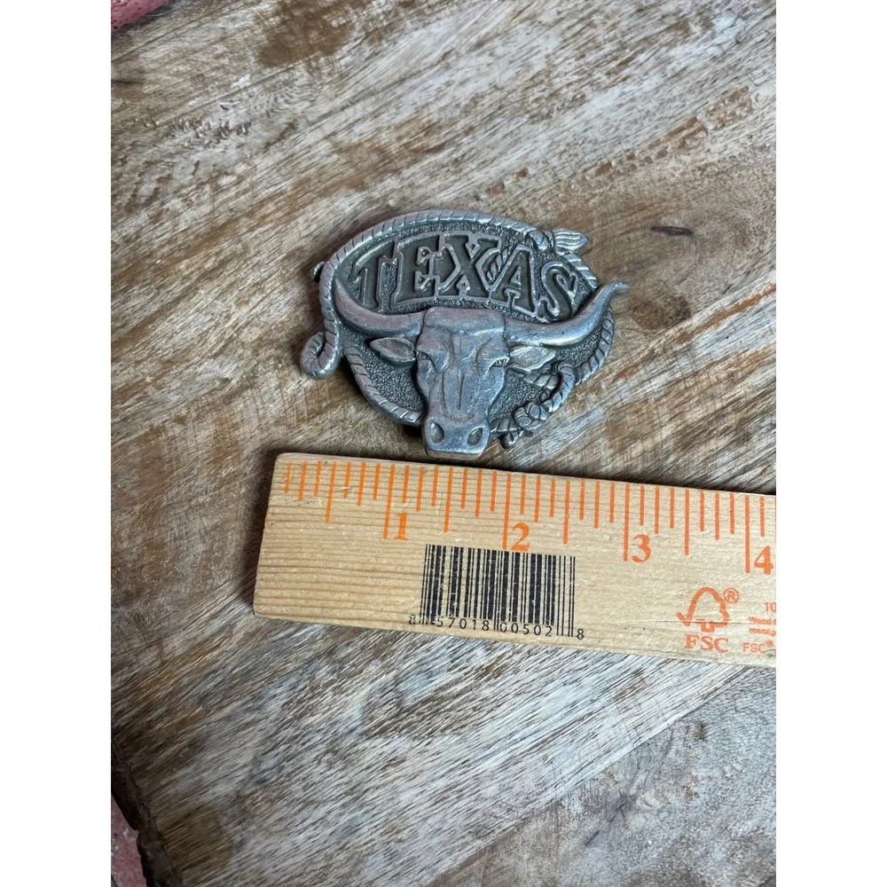Vintage Great American Buckle Co Texas Longhorn Belt Buckle 1980 USA H143 Silver